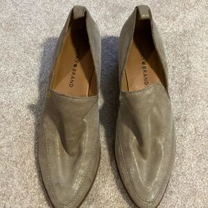 Women’s small heel